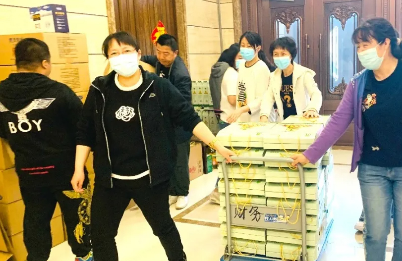 【我为职工办实事】尊时凯龙营销为员工竭诚服务践行动